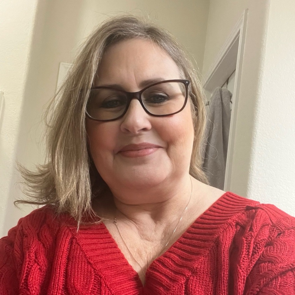 Meet your Posher, Heidi